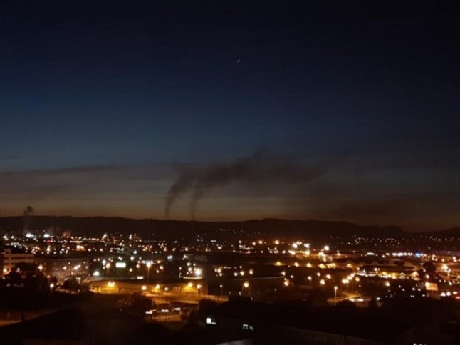 Deja de llover y se vuelve a disparar la contaminación por segundo día de noche en Gijón