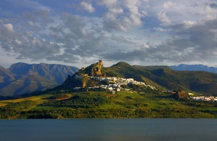 Andalucía. Qué pasa con la ‘sustracción’ de agua de algunos ayuntamientos en el Parque de Los Alcornocales