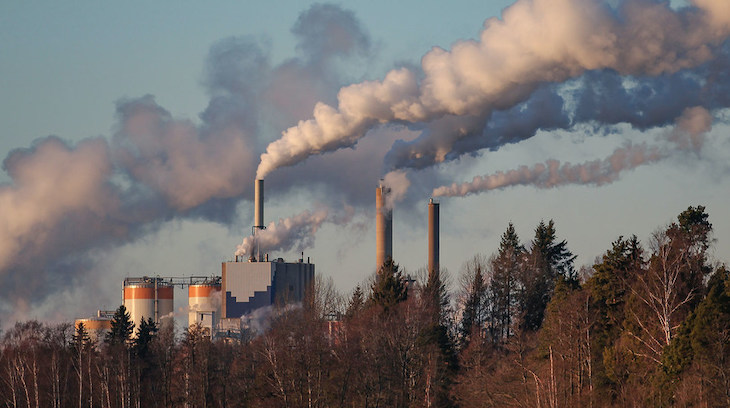 El calentamiento global exige reducir emisiones otro 80%