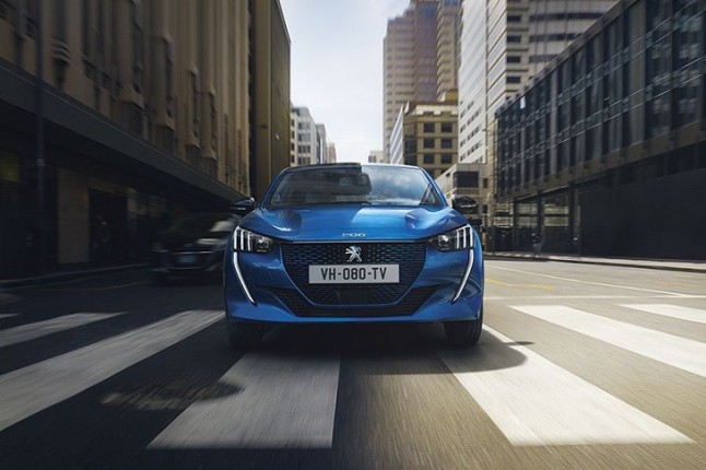 Peugeot abrirá en junio los pedidos del eléctrico e-208 para el mercado español