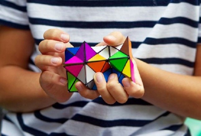 Juguetes de plástico reciclado podrían contener tóxicos peligrosos de residuos electrónicos