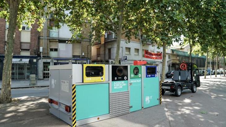 El barrio barcelonés ‘Bon Pastor’ amplia la recogida selectiva de basuras
