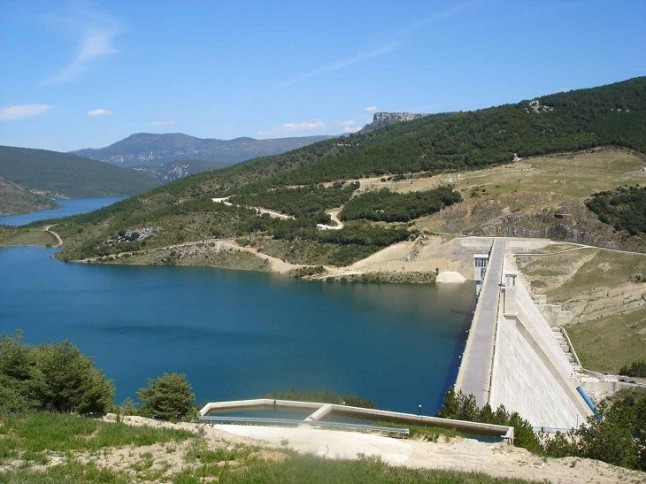 Empieza el desembalse de la presa de Nagore en Navarra