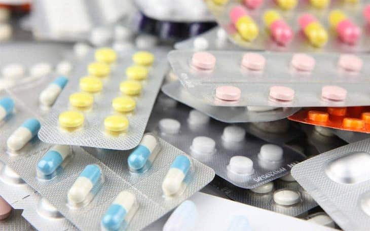 Jóvenes investigadores desarrollan una alternativa biodegradable para los blísteres de medicamentos