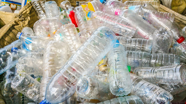 Hacia la circularidad del PET: mayor eficiencia en su reciclaje y en la calidad del producto final