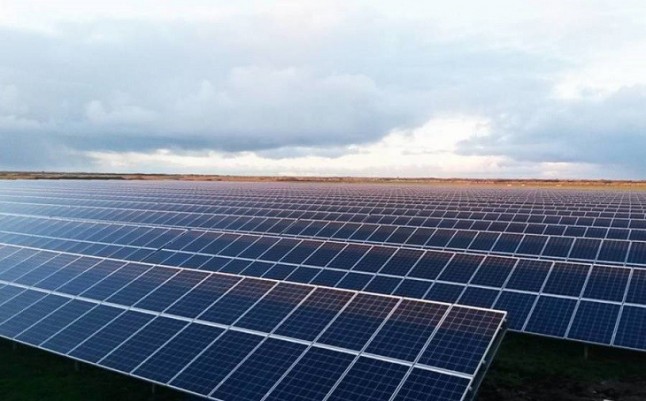 La Junta formula la declaración de impacto ambiental de una fotovoltaica en Casas de Don Pedro y Talarrubias