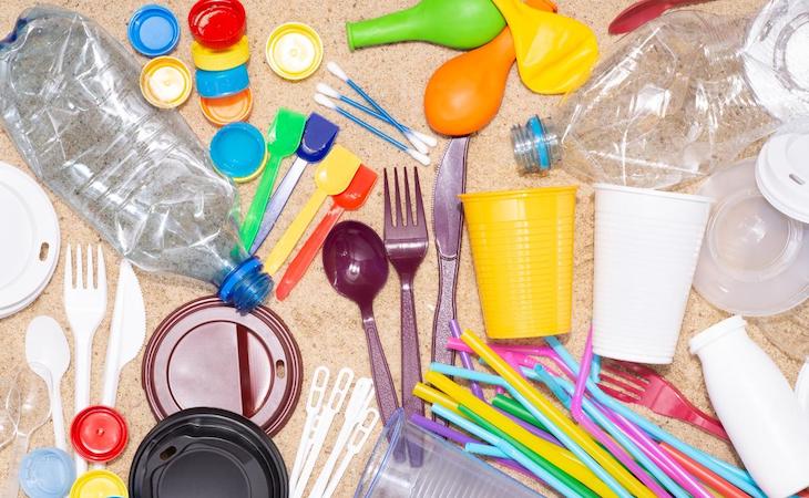 El 3 de julio ‘adiós’ a los plásticos de un solo uso