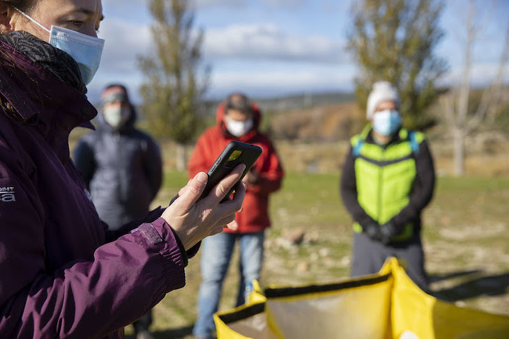 Ubican casi 100.000 residuos que estaban abandonados en la naturaleza en 2020