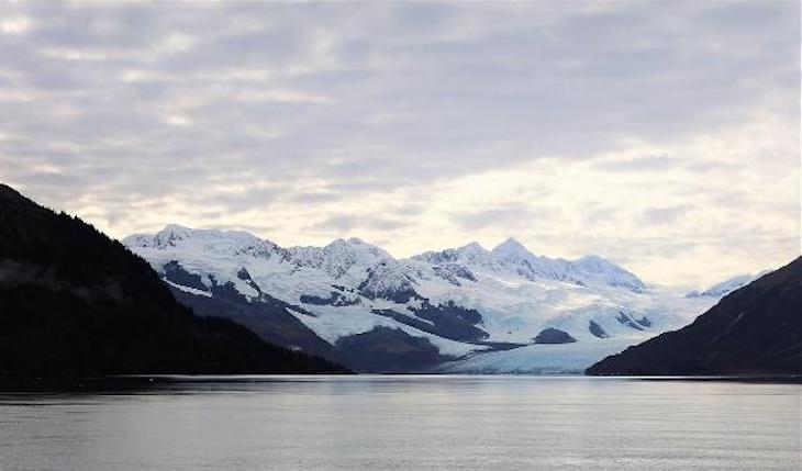 Se acerca un inmenso tsunami en Alaska