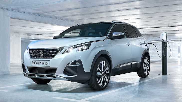 El Peugeot 3008 se alza como en híbrido enchufable más vendido en España durante julio