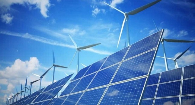 ACS vuelve a apostar por las energías renovables