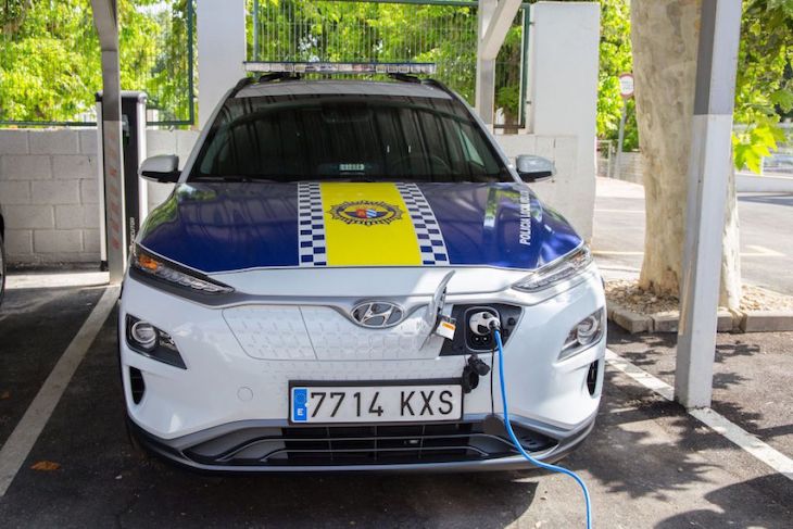 Hyundai triunfa con sus modelos eléctricos entre las fuerzas policiales de Europa