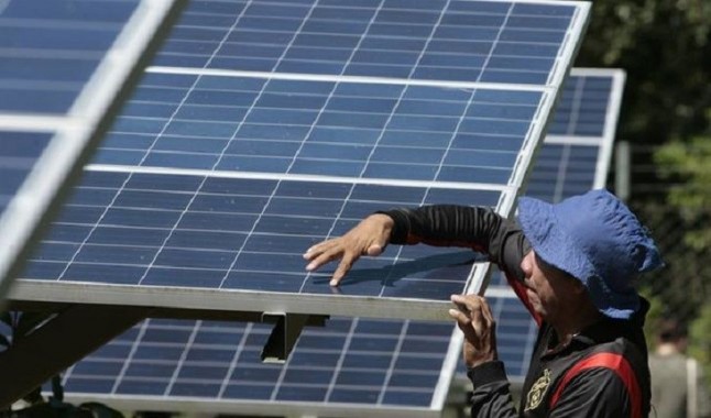 Luchar contra la pobreza energética con energías renovables