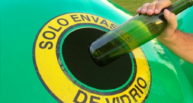 Ecovidrio construirá un "anillo verde" en el Bernabéu donde cambiará entradas del Classic Match por envases de vidrio