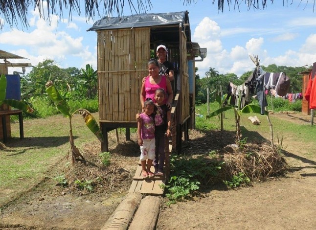Instalan 130 baños ecológicos secos en la Amazonía peruana