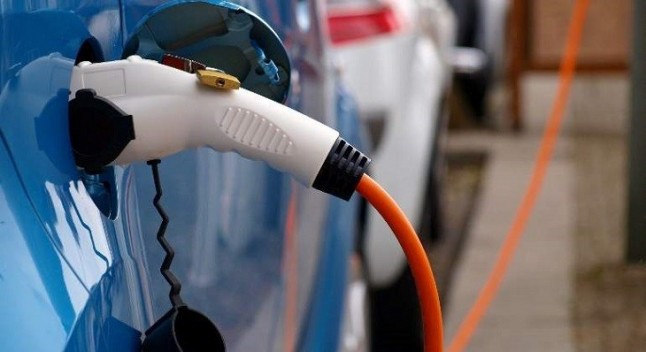 Industria asegura que España tendrá que tener fábrica de baterías si quiere producir coches eléctricos