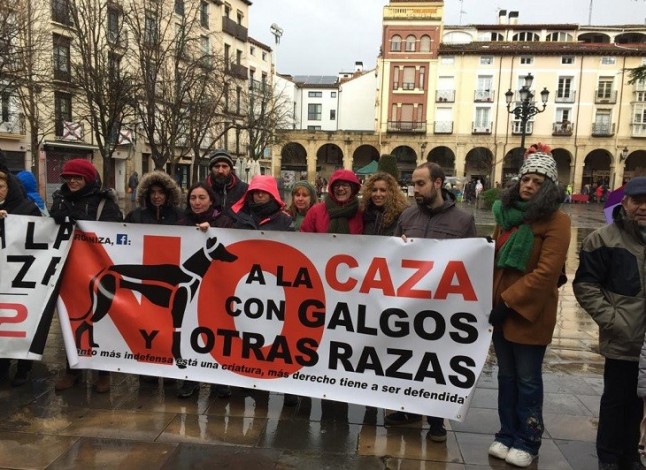 Logroño clama contra la caza