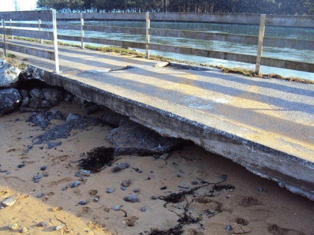 Asturias y el Ayuntamiento abandonan las obras de restauración ecológica de Villaviciosa