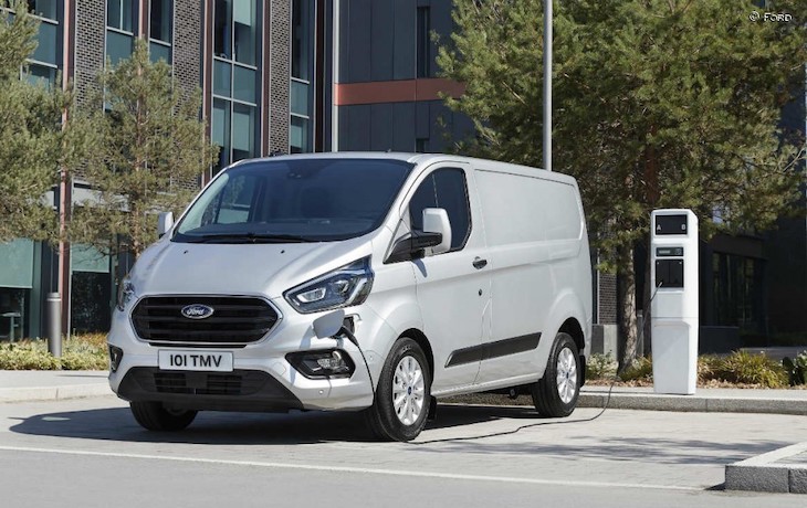 Ford en ‘modo’ eléctrico automático