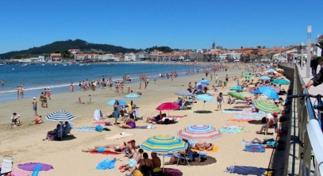 Nueve de cada diez playas que aspiraban a tener bandera azul la han conseguido