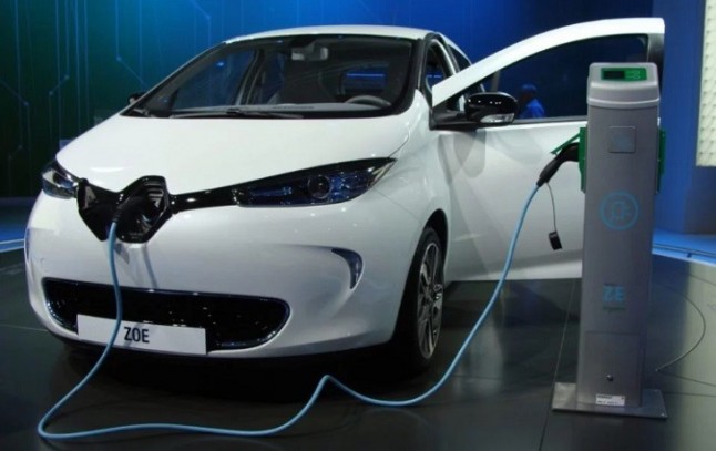 Renault se hace con una participación en JMCG para impulsar el coche eléctrico en China