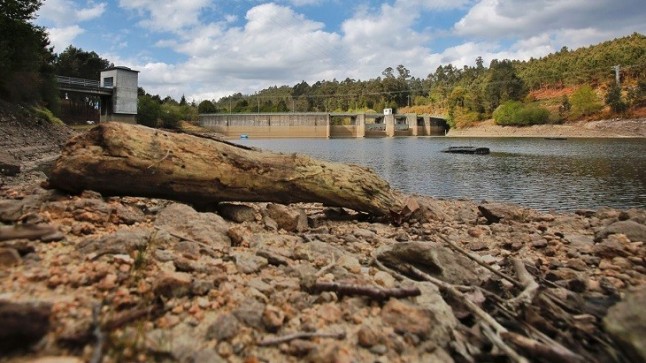 Los embalses españoles al 57