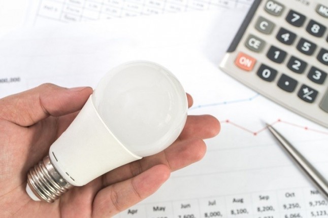 Abaratar la factura de la luz es posible
