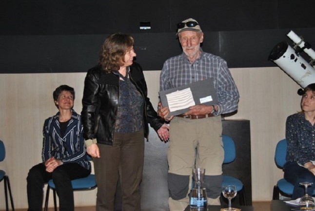 Navarra. Medio Ambiente reconoce la trayectoria del glaciólogo estellés Adolfo Eraso