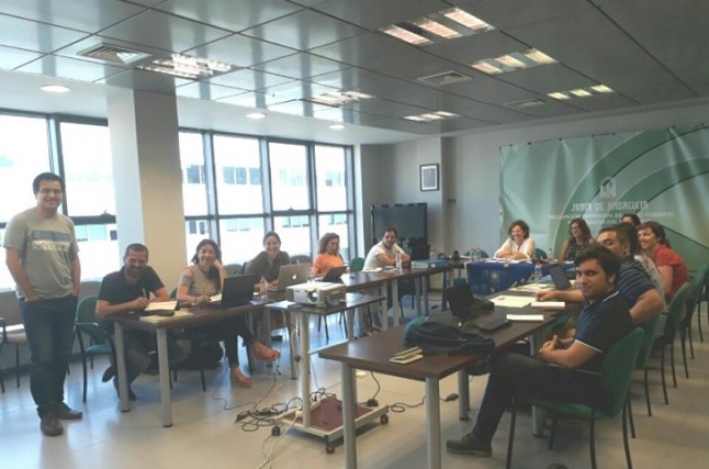 Exposición El Viaje del Carbono Azul