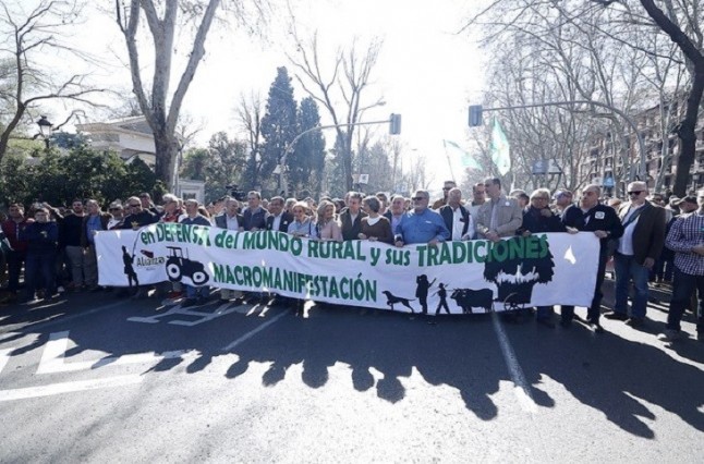 El mundo rural se siente acosado por animalistas y ecologistas