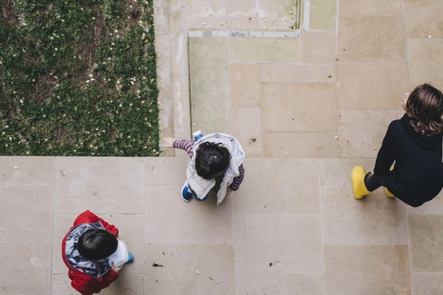 Escuelas atiborradas de contaminación y obesidad