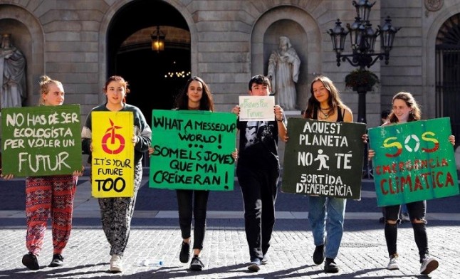 Clamoroso éxito de la concentración juvenil contra el cambio climático