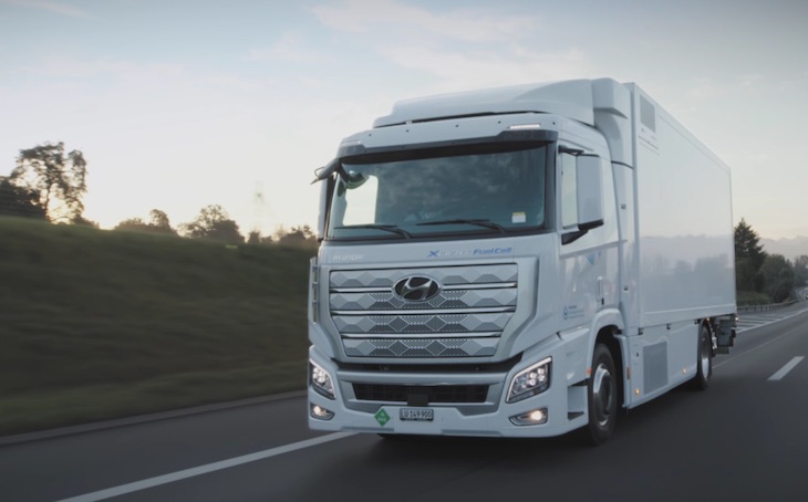 Hyundai ‘pone encima de la mesa’ cientos de millones para aumentar la producción de sus camiones de hidrógeno