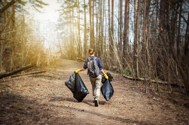 El proyecto ‘Basuraleza’ de LIBERA ha sido premiado por Fundacom