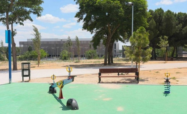 El Parque Lineal del Manzanares se amplía hasta la Caja Mágica tras convertir en zona verde un vertedero incontrolado