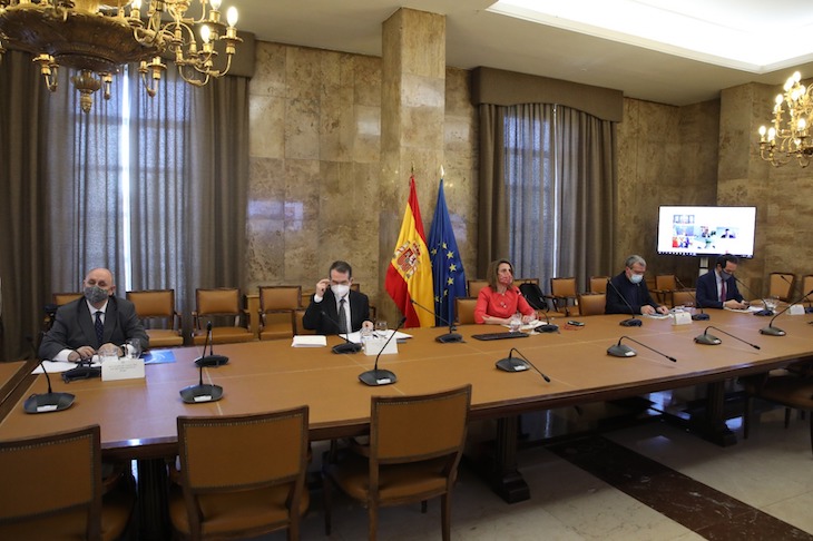 MITECO y la FEMP firman una ‘alianza’ para una participación de las entidades locales en los fondos del Plan de Recuperación