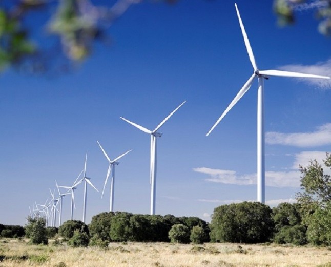 El alcalde de Cádiz le urge ejecutar un plan industrial que apueste por las renovables en la Bahía