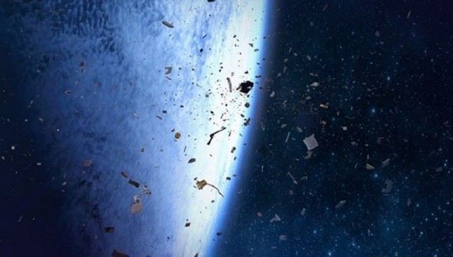 Rusia proyecta un satélite que recicla basura espacial en combustible