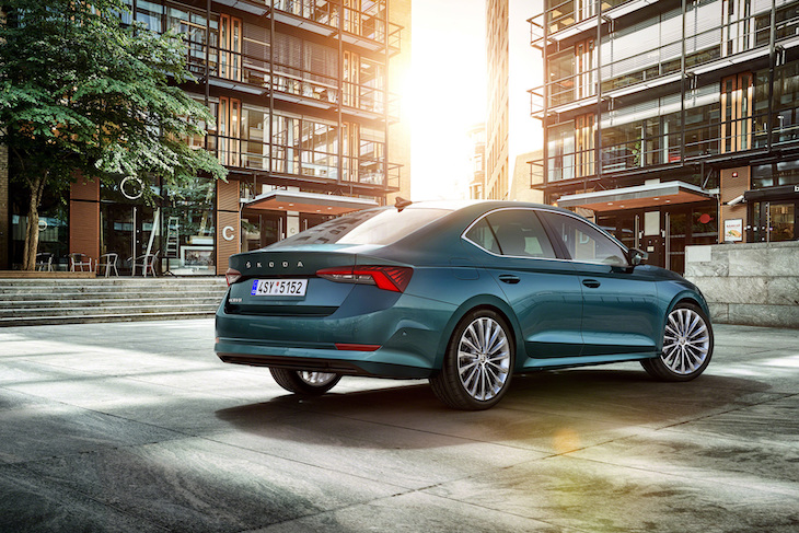 Skoda versión híbrida de gas natural del Octavia