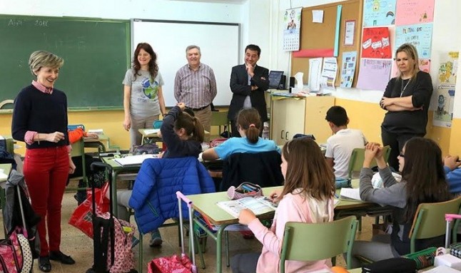 “Otro final es Posible” acerca a más de 10.000  jovernes de Castilla y León al reciclaje electronico