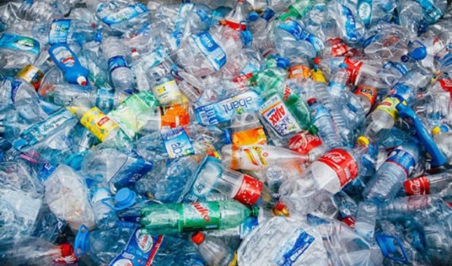 Canadá prohibirá los plásticos no reutilizables a partir de 2021