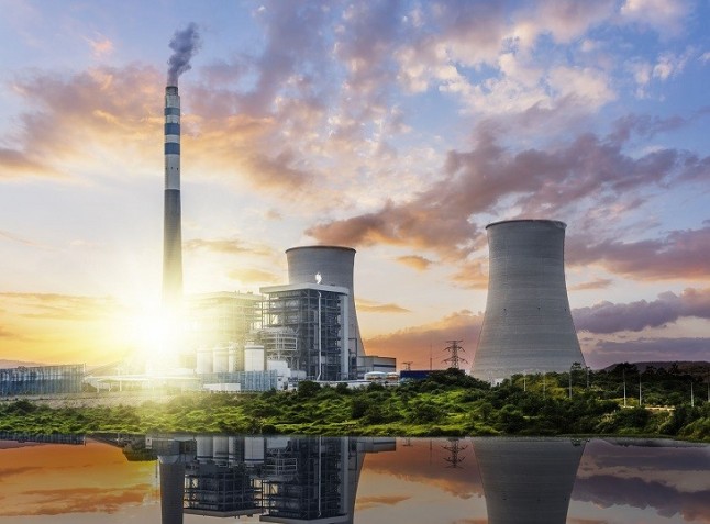 La gran estupidez de ampliar la vida de las nucleares