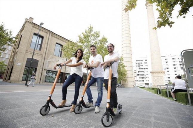 Zaragoza presenta el servicio de patinetes eléctricos