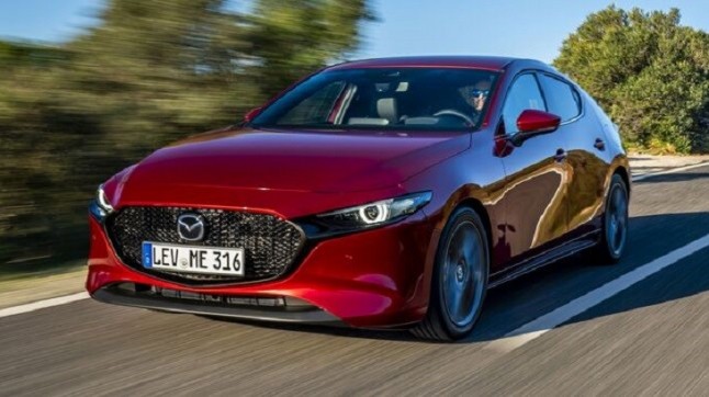 Mazda3 con tecnología M Hybrid y etiqueta ECO