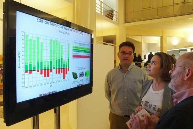 Innovador sistema de pantallas informa en tiempo real del consumo energético de cinco edificios municipales de Logroño