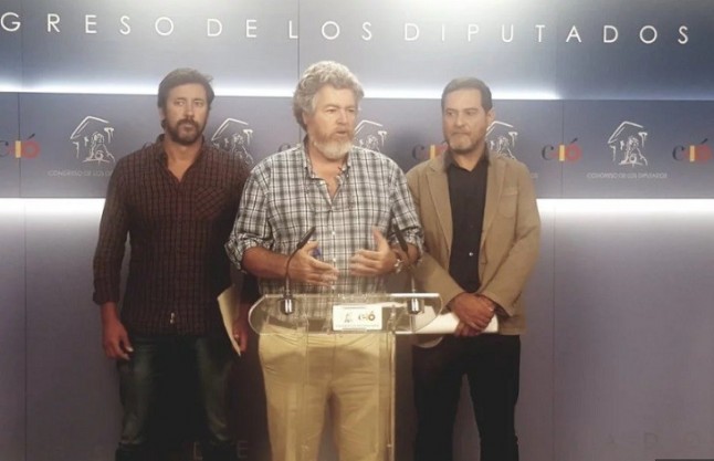 Unidos Podemos pide a Ribera un Plan contra la subida de la luz y acuerdan trabajar juntos en la Ley de Cambio Climático