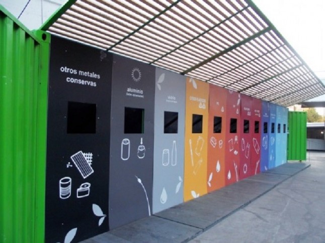 OCU avisa que los establecimientos tienen la obligación de facilitar el reciclaje de los cartuchos de tinta y tóner