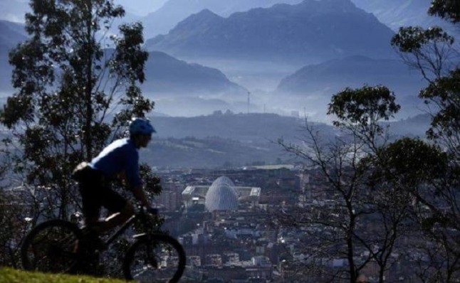 La mala dispersión de las partículas obliga a mantener activado el protocolo por contaminación en Oviedo y las cuencas