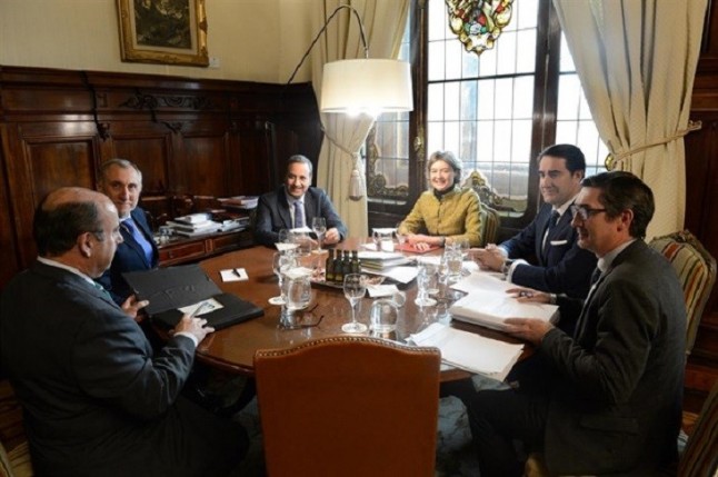 Suárez-Quiñones apunta que el nuevo Protocolo del lobo deberá pasar por el Patronato y la Comisión de Picos de Europa