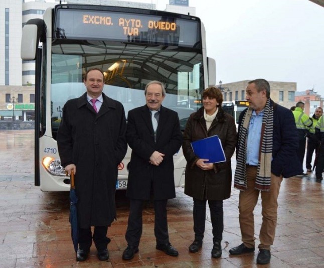 Oviedo incorpora el primer vehículo híbrido a su flota de autobuses públicos